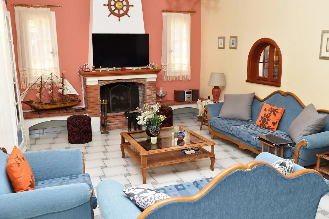 Holiday home Tzivras Villa & Apartments Lassi  Greece
